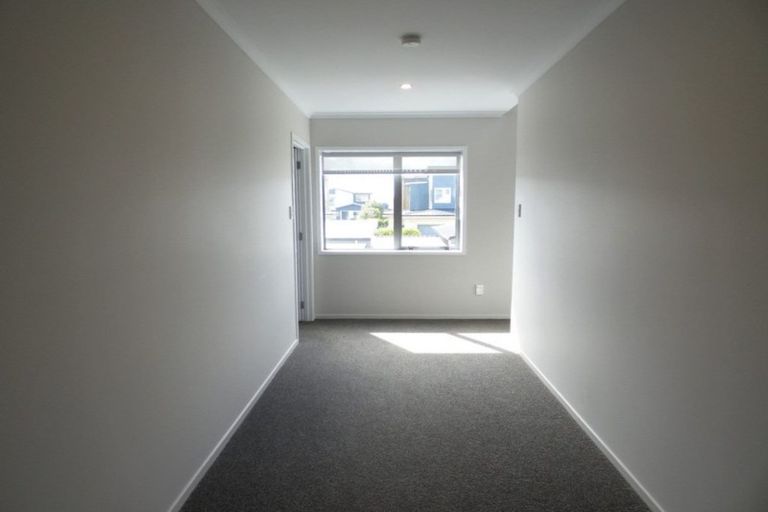 Photo of property in 120 Hobsonville Point Road, Hobsonville, Auckland, 0616