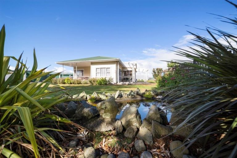 Photo of property in 456 Climie Road, Cardiff, Stratford, 4391