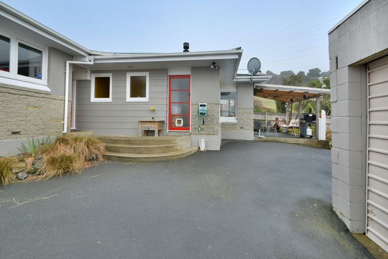 Photo of property in 39 Stephen Street, Halfway Bush, Dunedin, 9010
