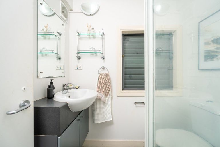 Photo of property in Hannahs Corner, 4/8 Leeds Street, Te Aro, Wellington, 6011