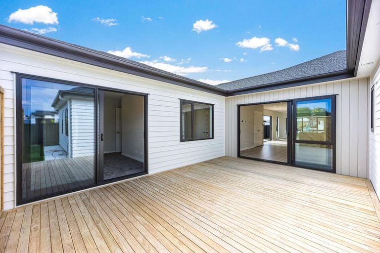 Photo of property in 4 Macgregor Lane, Wainui, 0992