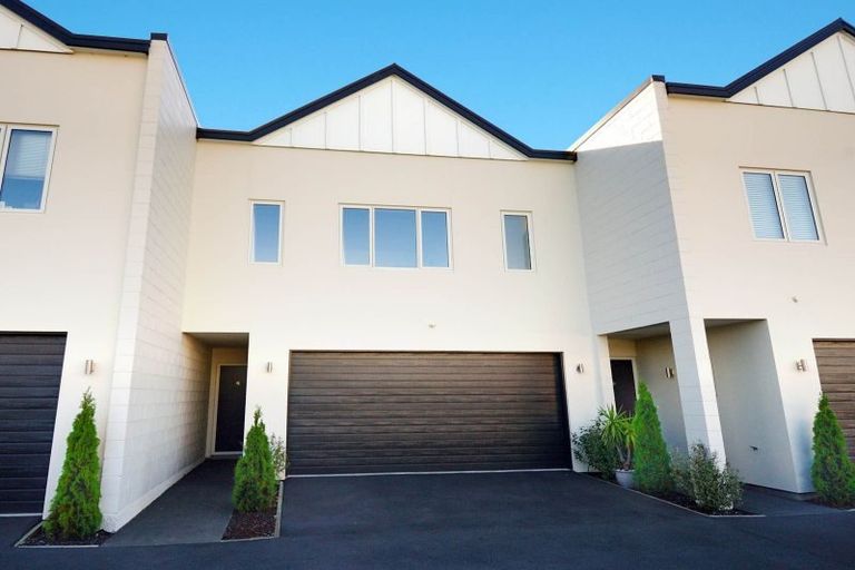 Photo of property in 46 John Campbell Crescent, Hillmorton, Christchurch, 8024