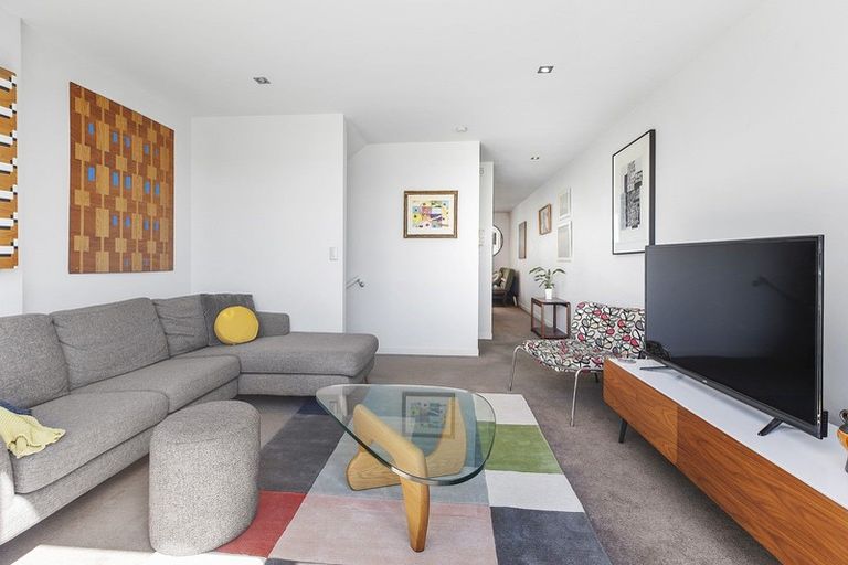 Photo of property in The Altair, 11/120 Rintoul Street, Newtown, Wellington, 6021