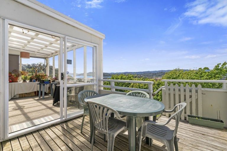 Photo of property in 12 Buckingham Street, Melrose, Wellington, 6023