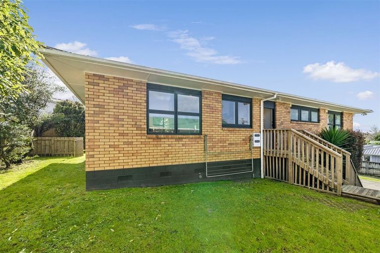 Photo of property in 78a Wharf Road, Te Atatu Peninsula, Auckland, 0610