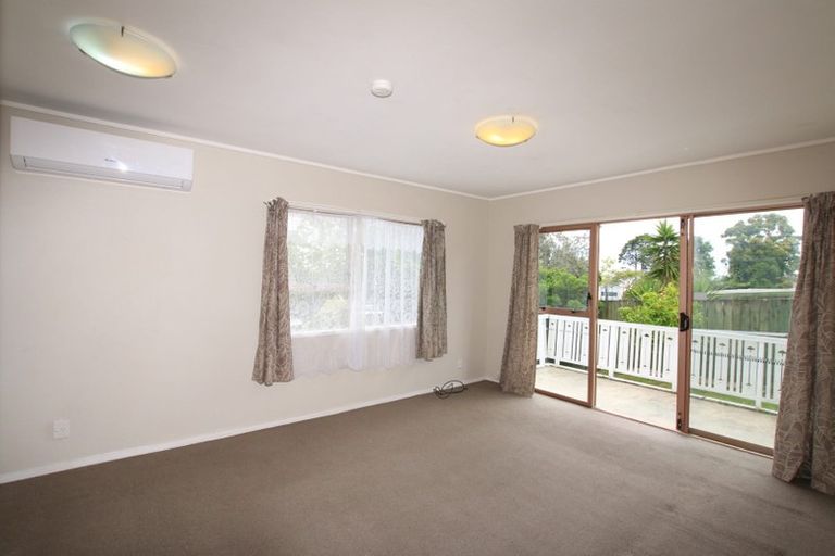 Photo of property in 1/138 Hutchinson Avenue, New Lynn, Auckland, 0600