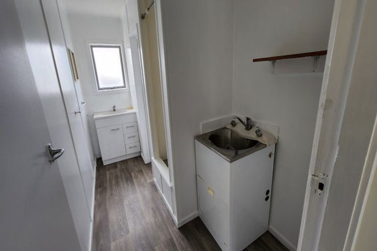 Photo of property in 2/16 Thames Street, Claudelands, Hamilton, 3214