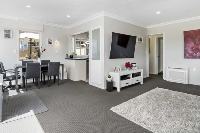 Photo of property in 20b Laing Place, Otumoetai, Tauranga, 3110