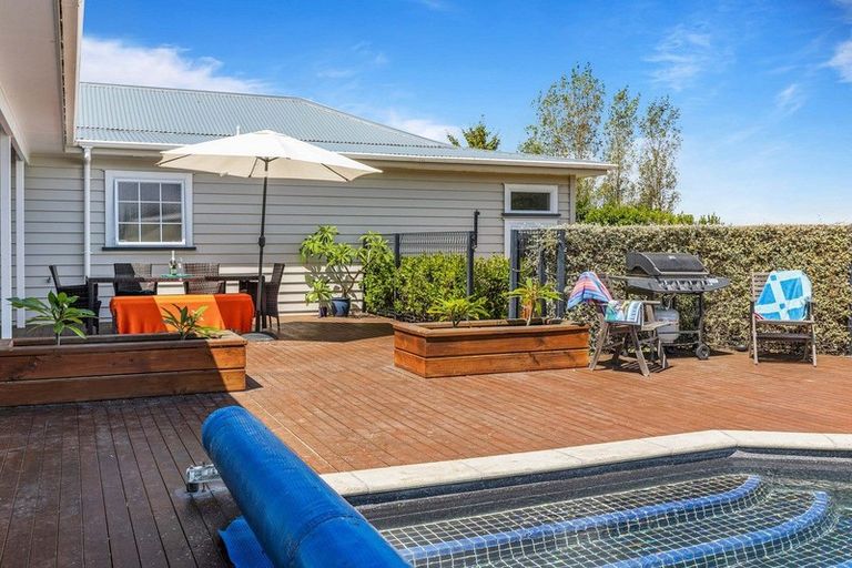 Photo of property in 31c Koraha Road, Kumeu, 0892