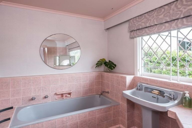 Photo of property in 63 Old Karori Road, Karori, Wellington, 6012