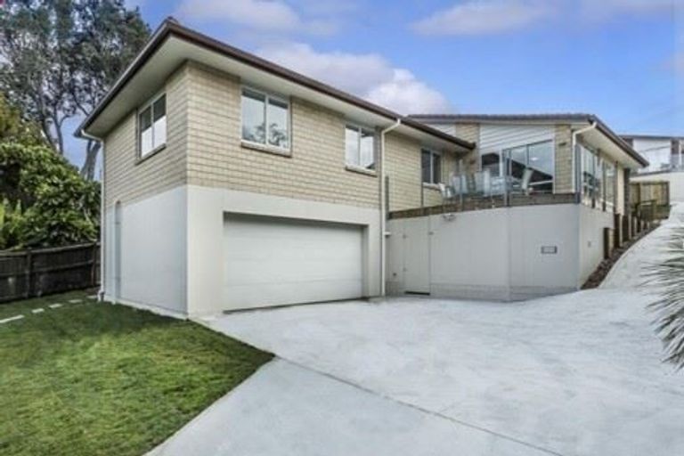 Photo of property in 19b Te Atatu Road, Te Atatu South, Auckland, 0610