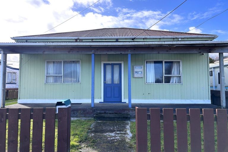 Photo of property in 83 Bright Street, Cobden, Greymouth, 7802