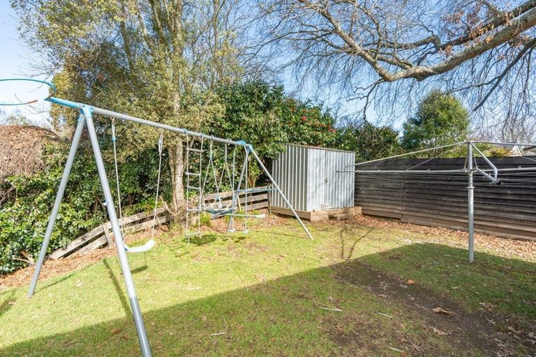 Photo of property in 8 Fleming Place, Chedworth, Hamilton, 3210