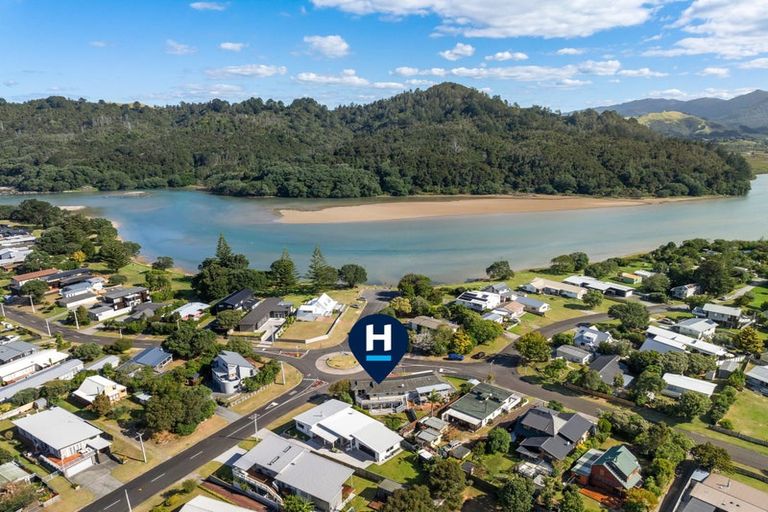 Photo of property in 105a Brook Place, Whangamata, 3620