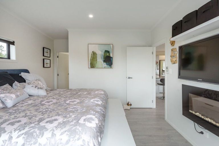 Photo of property in 14 Ataahua Place, Featherston, 5710