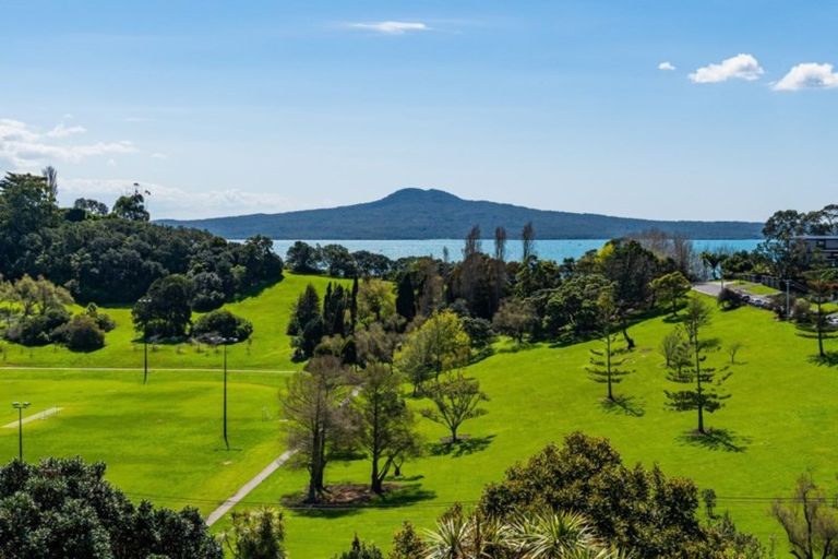Photo of property in 795 Riddell Road, Saint Heliers, Auckland, 1071