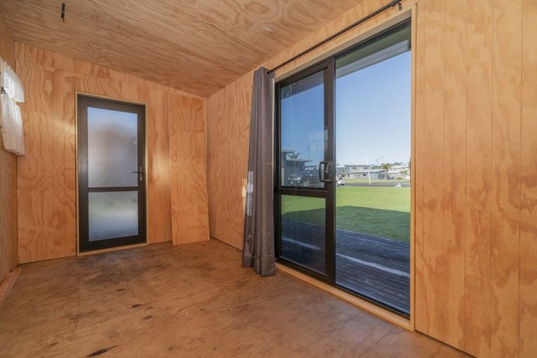 Photo of property in 16 Arawa Lane, Whitianga, 3510