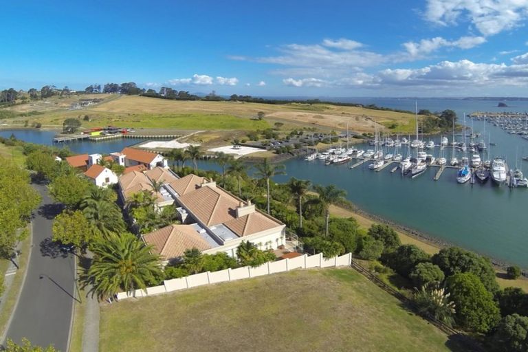 Photo of property in 74 Voyager Drive, Gulf Harbour, Whangaparaoa, 0930