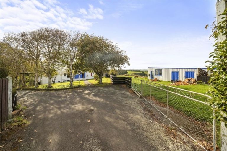 Photo of property in 8a Clifford Street, Hawera, 4610
