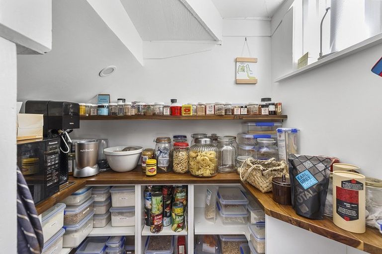 Photo of property in 161 Upland Road, Kelburn, Wellington, 6012