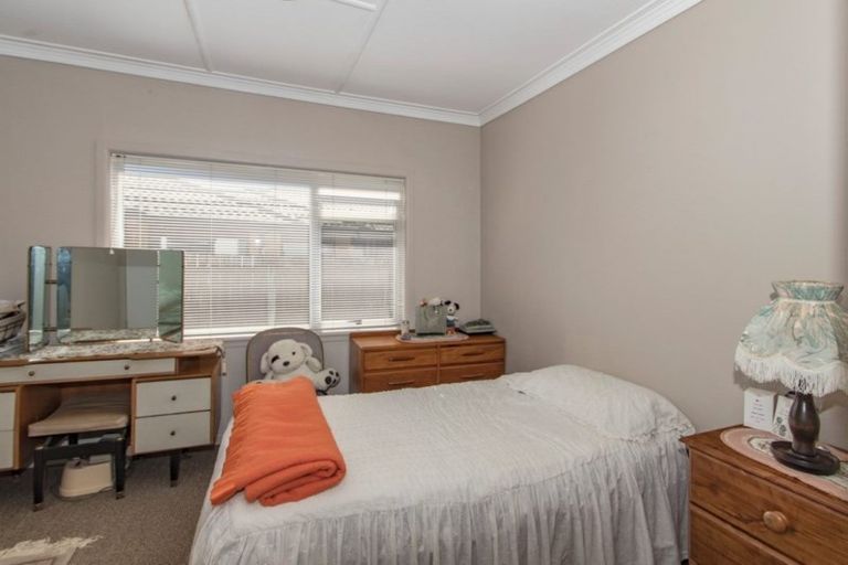 Photo of property in 16 Laurent Place, Greenmeadows, Napier, 4112