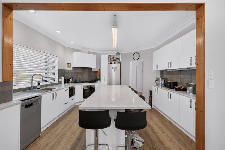 Photo of property in 12 Wainscott Street, Greenmeadows, Napier, 4112