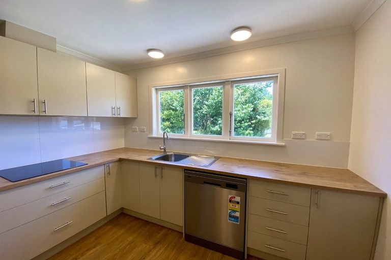 Photo of property in 335 Western Hills Drive, Avenues, Whangarei, 0110