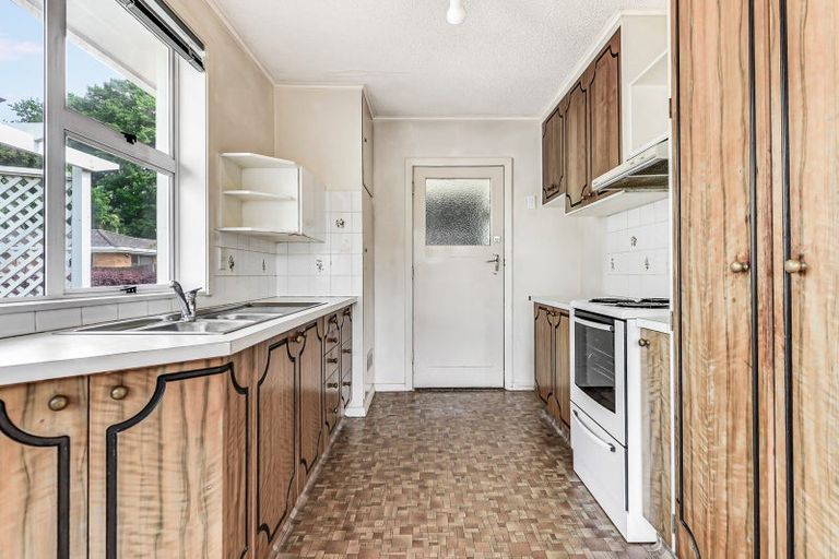 Photo of property in 6 Pickering Crescent, Chedworth, Hamilton, 3210