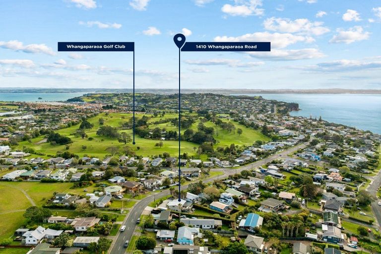 Photo of property in 1410 Whangaparaoa Road, Army Bay, Whangaparaoa, 0930