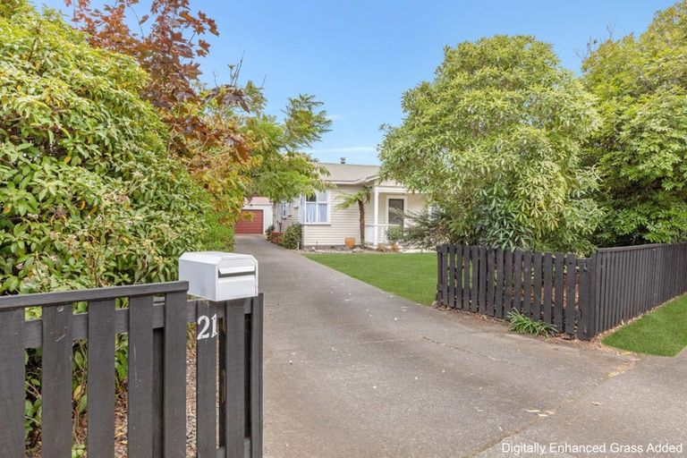Photo of property in 21 Moore Avenue, Tawhero, Whanganui, 4501
