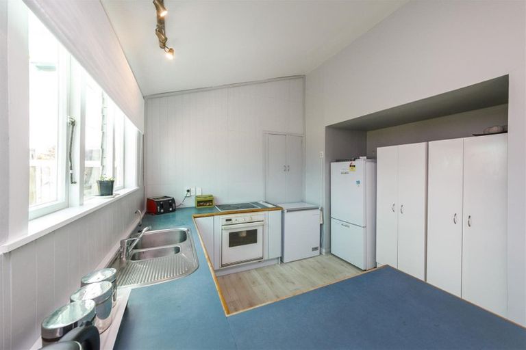 Photo of property in 38 Cuba Street, Marton, 4710