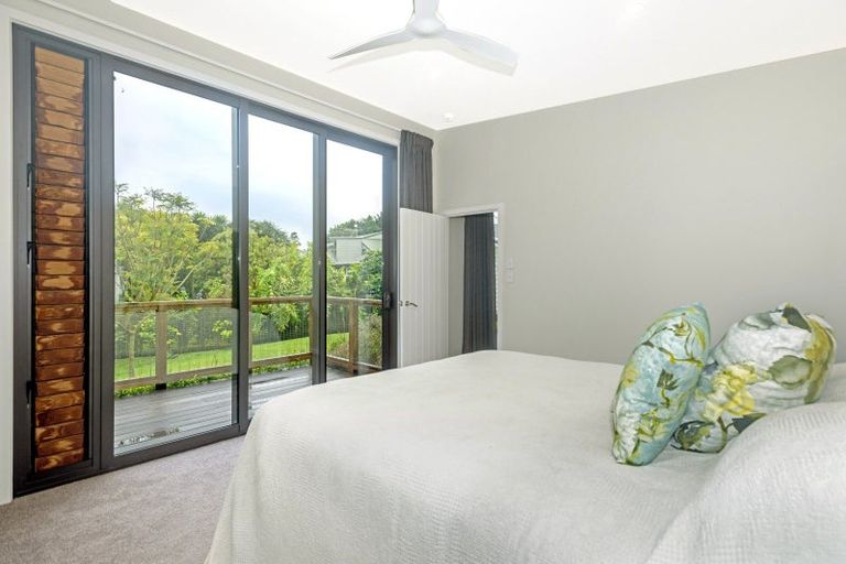 Photo of property in 14 Lysnar Street, Okitu, Gisborne, 4010