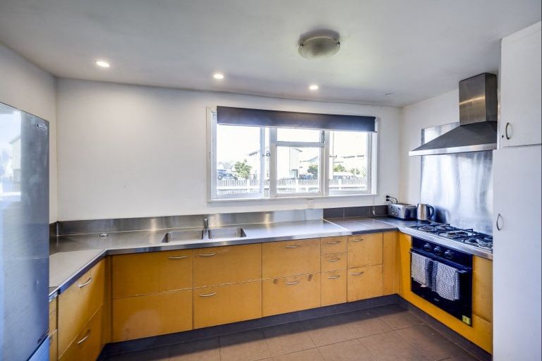 Photo of property in 1240 Cunningham Crescent, Mayfair, Hastings, 4122