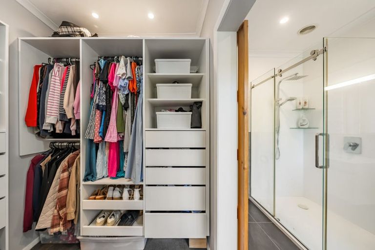 Photo of property in 25 Field Street, Silverstream, Upper Hutt, 5019