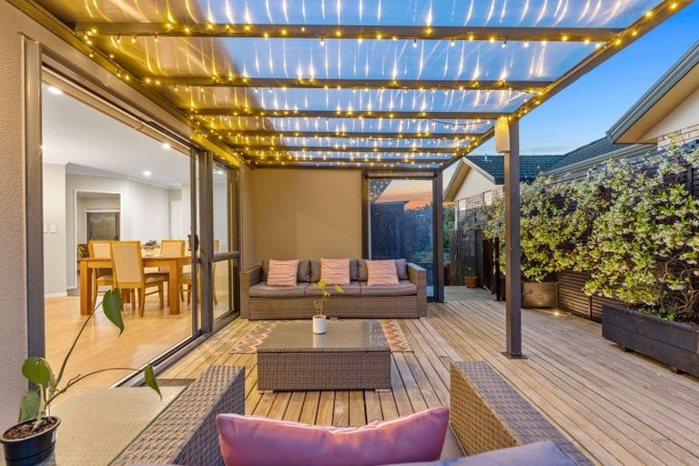 Photo of property in 4 Greenway Rise, Gulf Harbour, Whangaparaoa, 0930