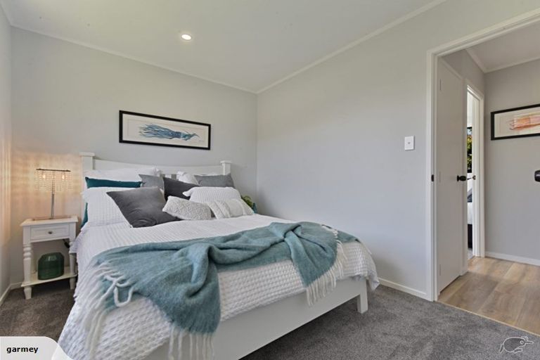 Photo of property in 174 Solar Road, Glen Eden, Auckland, 0602