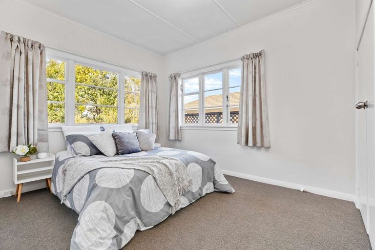 Photo of property in 1/13 Russell Road, Manurewa, Auckland, 2102