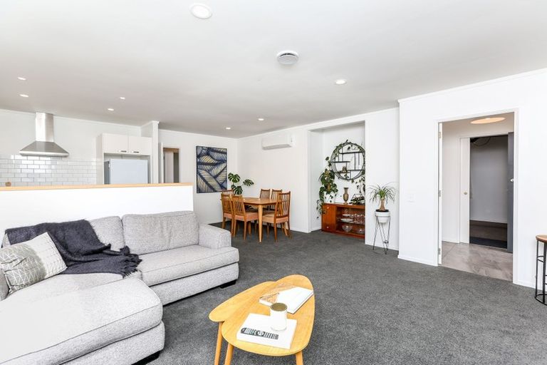 Photo of property in 31 Barrett Street, Westown, New Plymouth, 4310