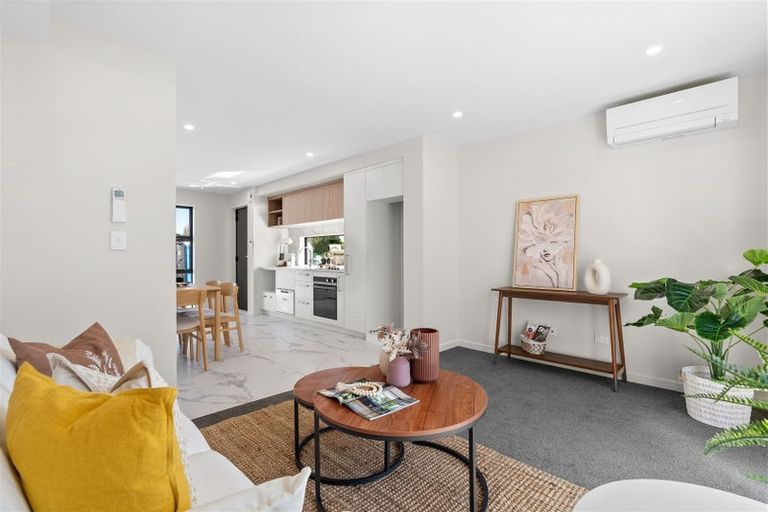 Photo of property in 1/112 Barbour Street, Waltham, Christchurch, 8011