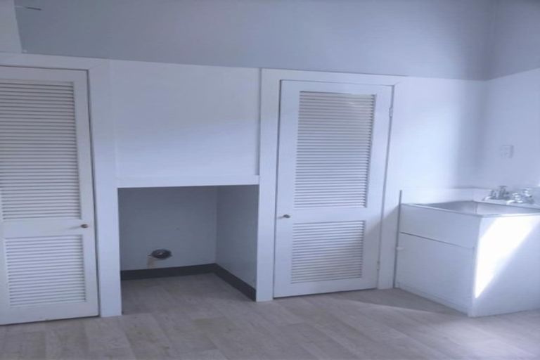 Photo of property in 82 Onepu Road, Kilbirnie, Wellington, 6022