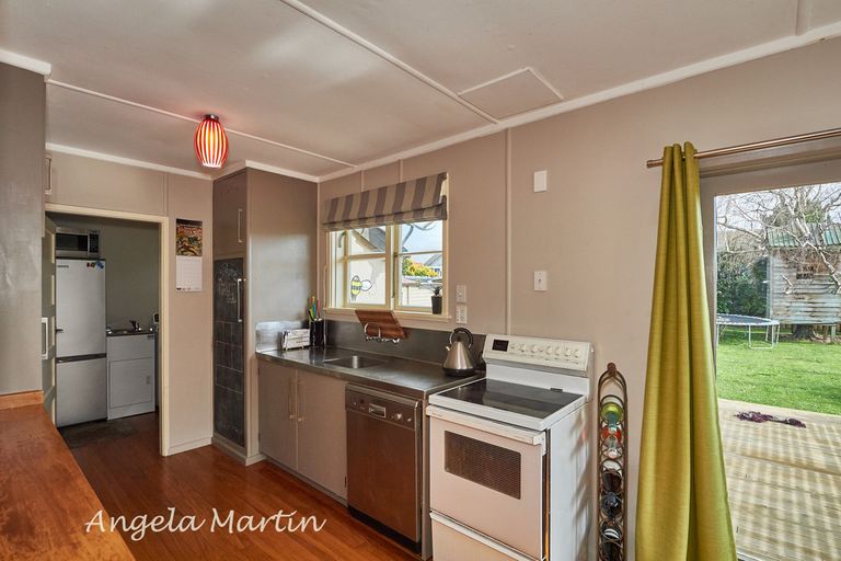 Photo of property in 10 Severn Terrace, Roslyn, Palmerston North, 4414