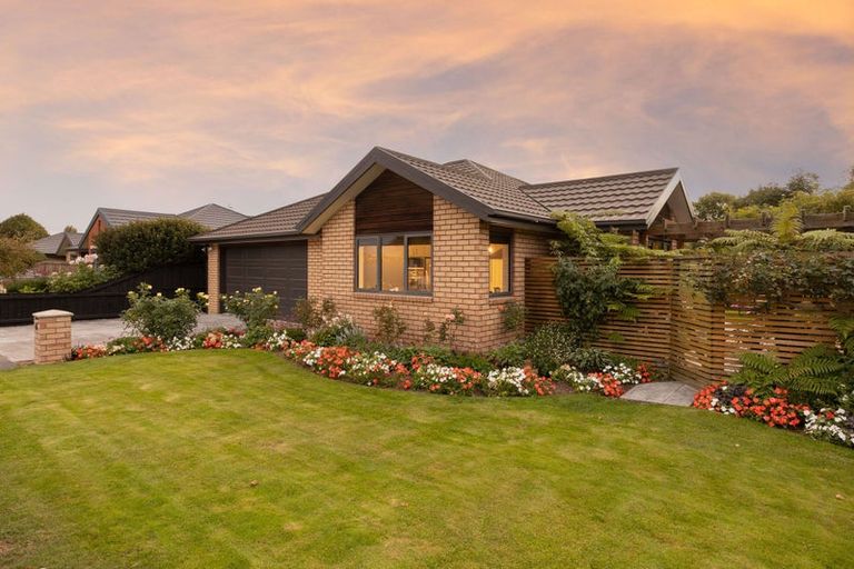 Photo of property in 61 Grimseys Road, Redwood, Christchurch, 8051