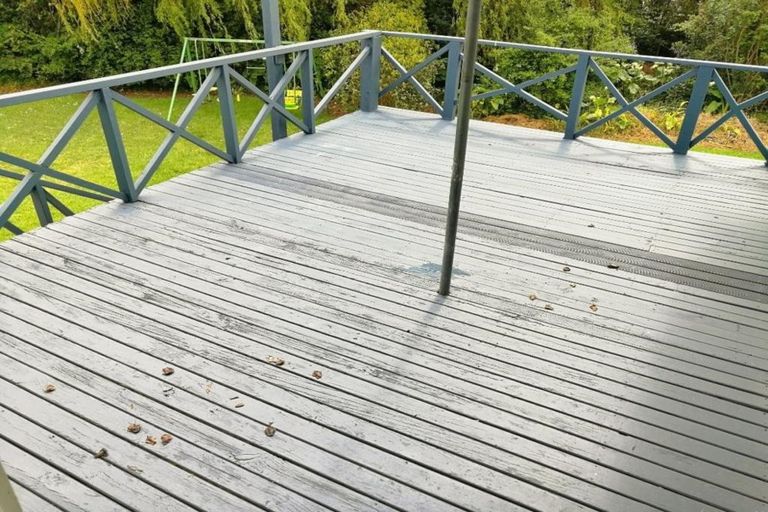 Photo of property in 9 Martin Place, Kelston, Auckland, 0602