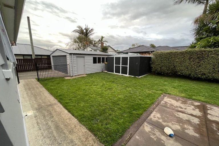 Photo of property in 13 Buchanan Road, Kingseat, Papakura, 2580