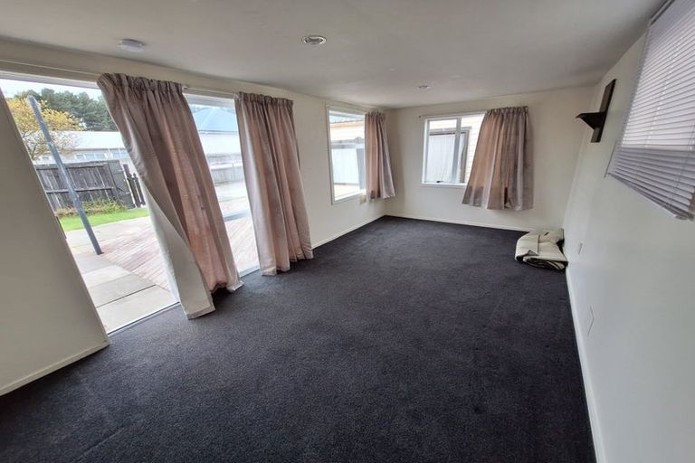 Photo of property in 132 Pages Road, Wainoni, Christchurch, 8061