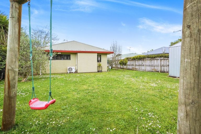 Photo of property in 8 Dorchester Place, Nawton, Hamilton, 3200