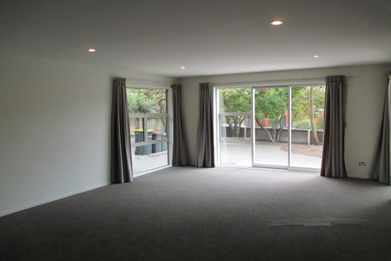 Photo of property in 206 Centaurus Road, Saint Martins, Christchurch, 8022