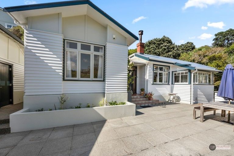 Photo of property in 65 Bombay Street, Ngaio, Wellington, 6035