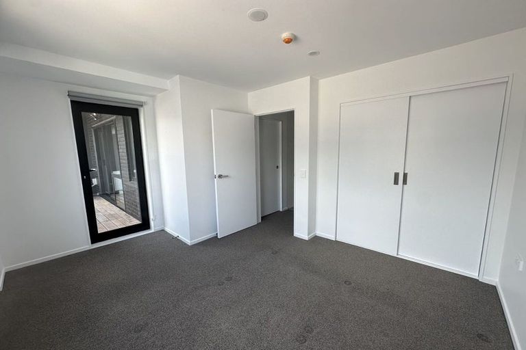 Photo of property in 106/28c Eileen Newey Place, Henderson, Auckland, 0612