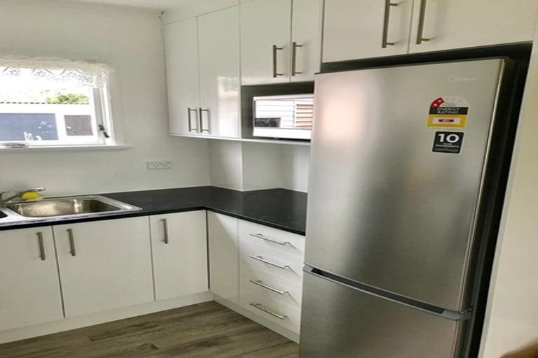 Photo of property in 66a Arimu Road, Papakura, 2110